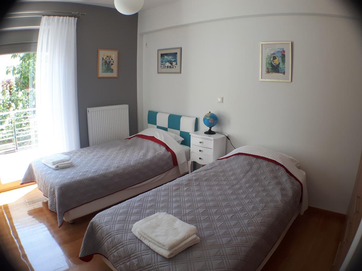 Luxurious House Near The Sea Apartment Porto Rafti Exterior photo